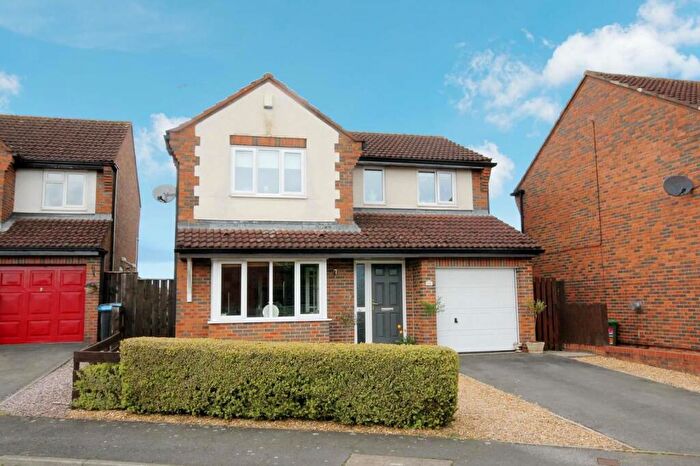 4 Bedroom Detached House For Sale In Kingfisher Drive, Aiskew, DL8