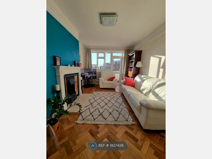 2 Bedroom Flat To Rent In Broughton Road, London, W13