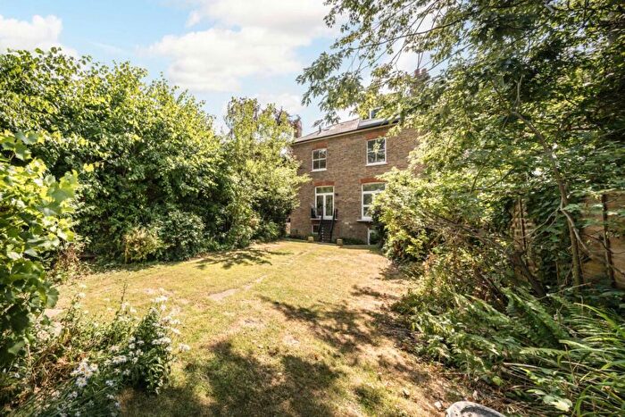 3 Bedroom Flat For Sale In Cavendish Road, Queen's Park, NW6