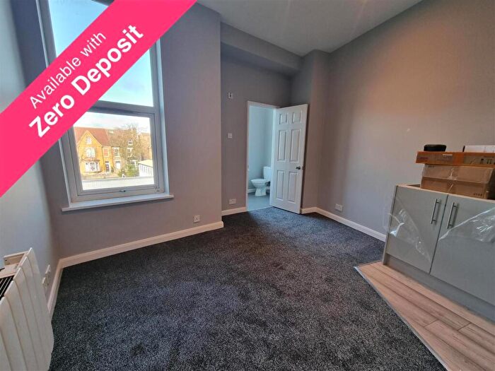 Studio To Rent In Balmoral Road, Gillingham, ME7