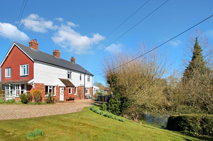 3 Bedroom Semi-Detached House For Sale In Redbrook Street, Woodchurch, TN26