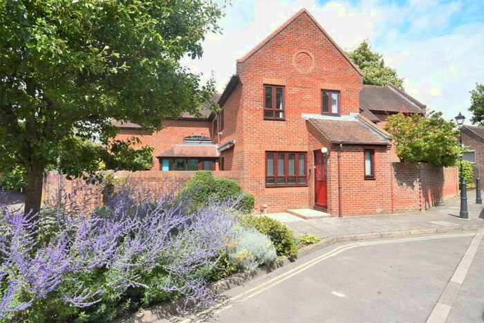 3 Bedroom Terraced House To Rent In The Parchment, Havant, PO9