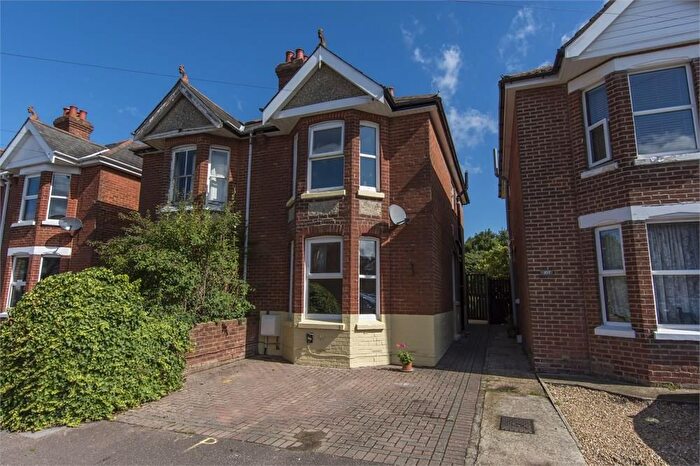 3 Bedroom Semi-Detached House To Rent In Porchester Road, Southampton, SO19