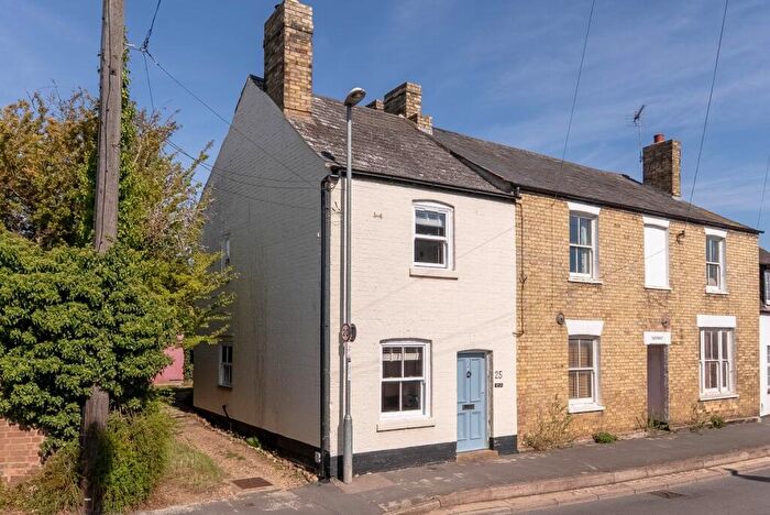 2 Bedroom End Of Terrace House For Sale In High Street, Somersham, Huntingdon, Cambridgeshire, PE28