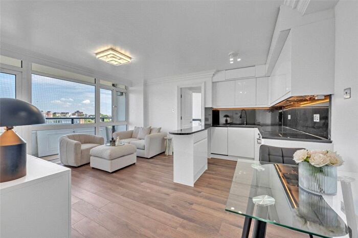 2 Bedroom Flat To Rent In Stuart Tower, Maida Vale, London, W9