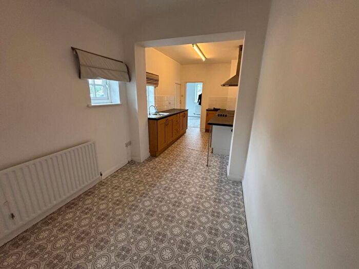 2 Bedroom Semi-Detached House For Sale In Vicarage Lane, Welton, Lincoln, LN2