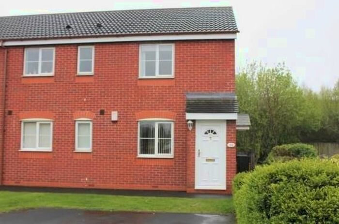 2 Bedroom Maisonette To Rent In Eagle Lane, Tipton, DY4