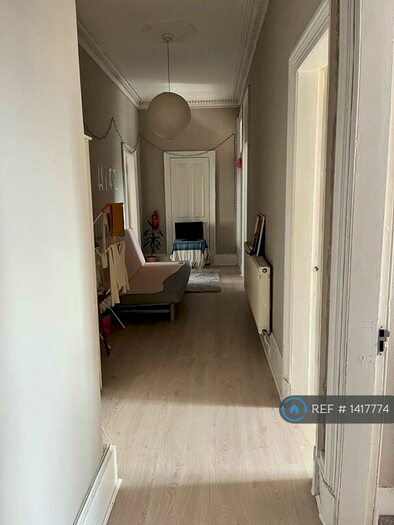 3 Bedroom Flat To Rent In Woodlands Drive, Glasgow, G4