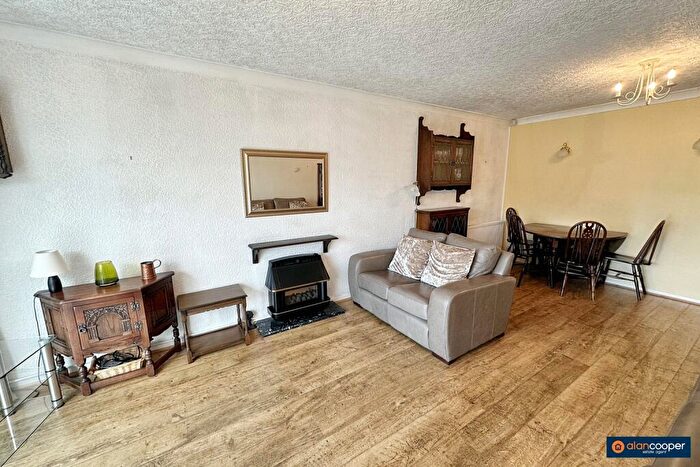 2 Bedroom Detached Bungalow For Sale In Blackberry Lane, Ash Green, Coventry, CV7