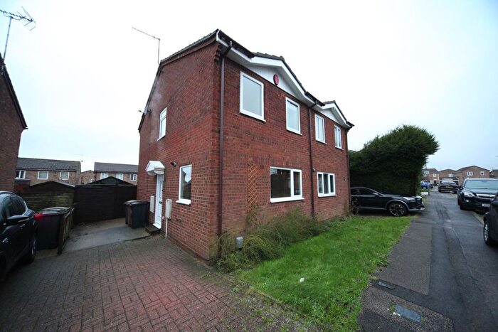 3 Bedroom Semi-Detached House To Rent In Linbridge Way, Luton, LU2