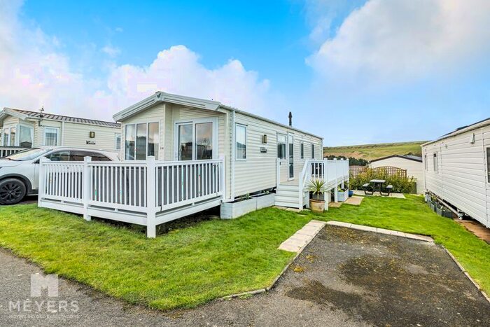 2 Bedroom Detached House For Sale In Durdle Door Holiday Park, West Lulworth, BH20