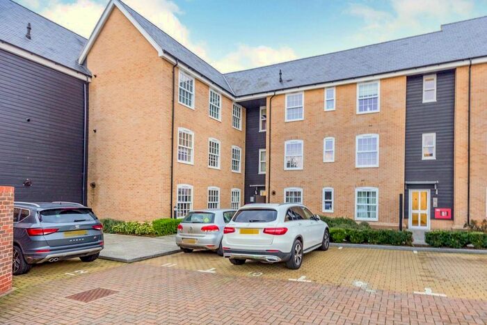 2 Bedroom Flat To Rent In Arbury Place, Baldock, SG7