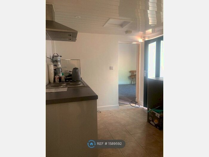 1 Bedroom Flat To Rent In Stockwell Street, Leek, ST13