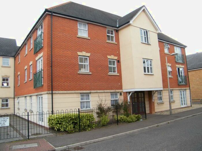 2 Bedroom Apartment To Rent In Rawlyn Close, Chafford Hundred, RM16