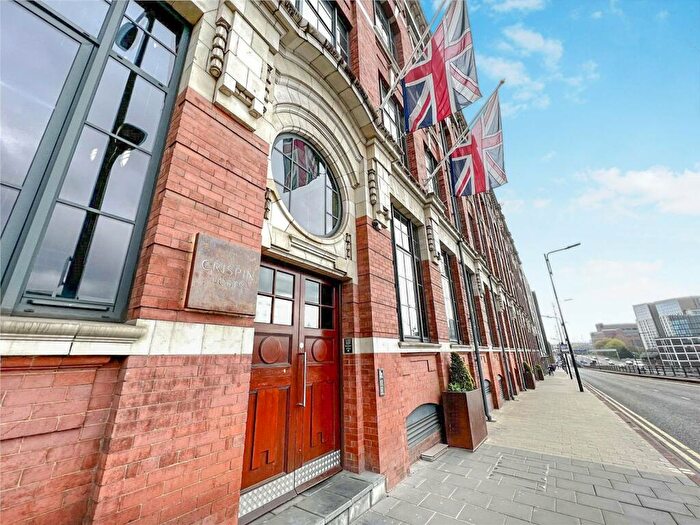 1 Bedroom Flat To Rent In New York Road, Leeds, West Yorkshire, LS2