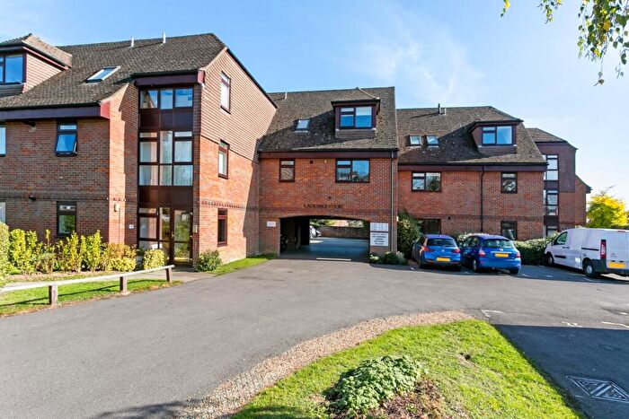 2 Bedroom Apartment To Rent In Laurance Court, Dean Street, Marlow, SL7