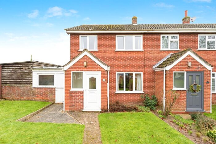 3 Bedroom Semi-Detached House For Sale In Rectory Lane, Great Ellingham, Attleborough, NR17