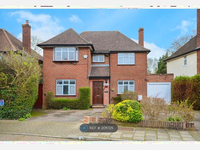 5 Bedroom Detached House To Rent In Cuckoo Hill Drive, Pinner, HA5