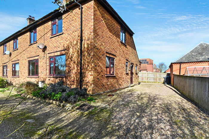 3 Bedroom Semi-Detached House For Sale In Burwell, Louth, LN11