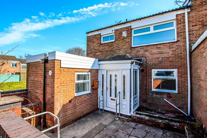 4 Bedroom End Of Terrace House To Rent In Wellburn Road, Washington, Tyne And Wear, NE37