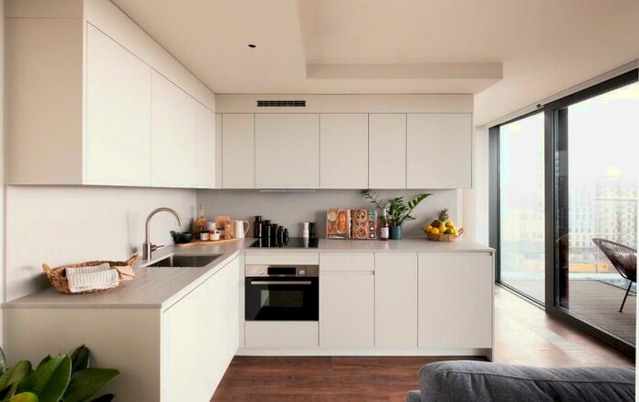 Studio To Rent In Victoria Way, Woking, Surrey, GU21