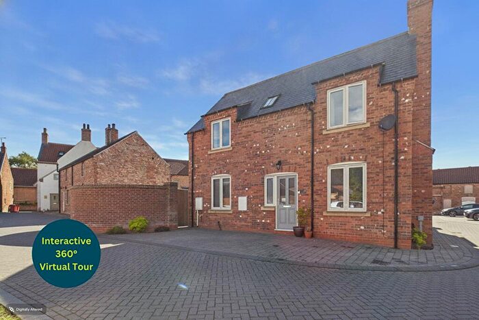 3 Bedroom Semi-Detached House For Sale In Coach Well Gardens, Barton-upon-Humber, North Lincolnshire, DN18