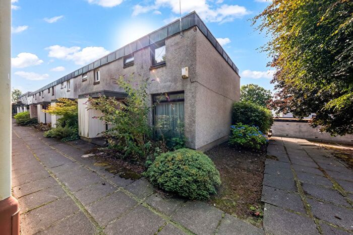 3 Bedroom End Terrace House For Sale In Dalcraig Crescent, Dundee, DD4