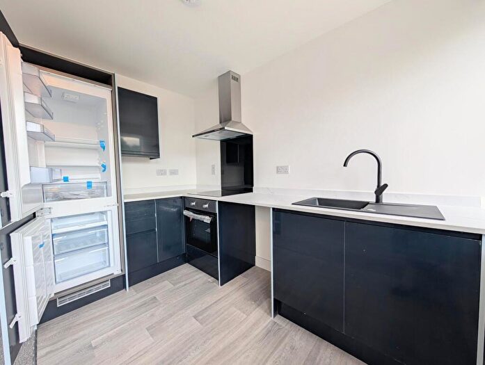 1 Bedroom Apartment To Rent In West Street, Chesterfield, S40