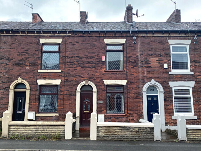 2 Bedroom Terraced House To Rent In Rochdale Road, Royton, Oldham, OL2