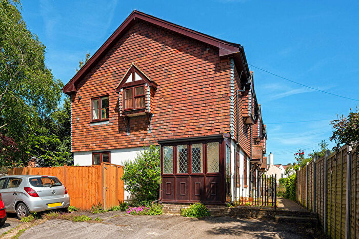 2 Bedroom Cottage For Sale In Bridgefoot Path, Emsworth, PO10