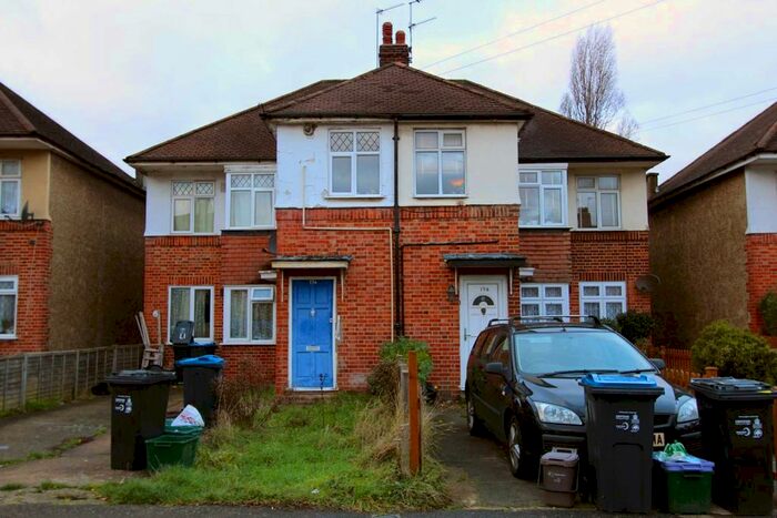 2 Bedroom Maisonette To Rent In Barnard Gardens, New Malden, KT3