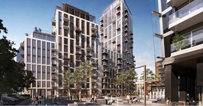 3 Bedroom Flat To Rent In London Dock, London, E1W