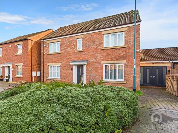 4 Bedroom Detached House For Sale In Red Rose Close, Darlington, Durham, DL2