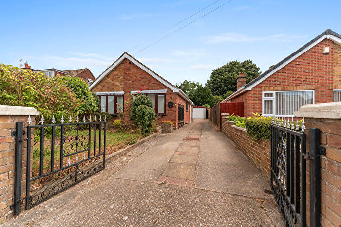 2 Bedroom Detached Bungalow For Sale In Sonja Crest, Immingham, DN40