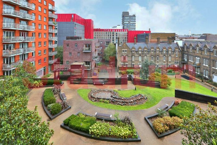 1 Bedroom Flat For Sale In Garand Court, London Epc Rating C, N7