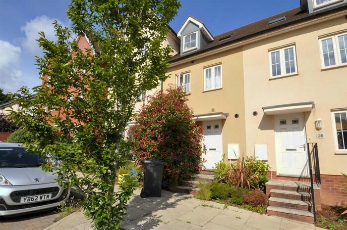 3 Bedroom Terraced House To Rent In Old Park Avenue, Exeter, EX1