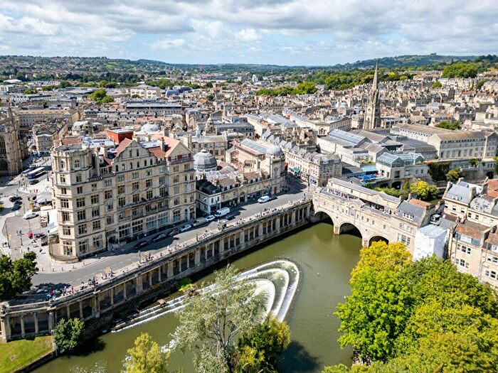 1 Bedroom Flat For Sale In Grand Parade, Bath, BA2
