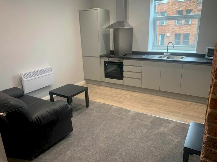 2 Bedroom Flat To Rent In Flat B, Newcastle City Centre, Newcastle City Centre, Tyne And Wear, NE1