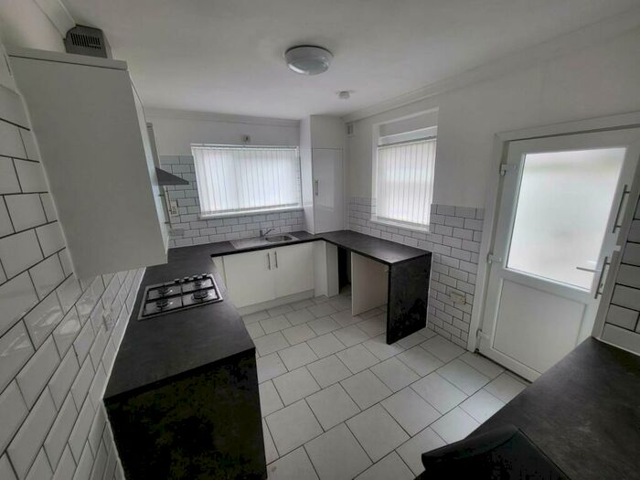 3 Bedroom Terraced House To Rent In Armley Road, Anfield, L4