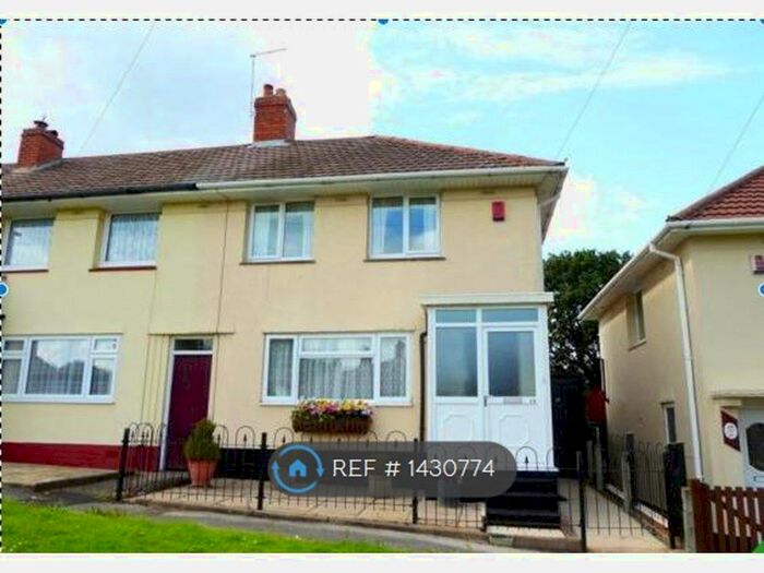 3 Bedroom Terraced House To Rent In Beckbury Road, Birmingham, B29