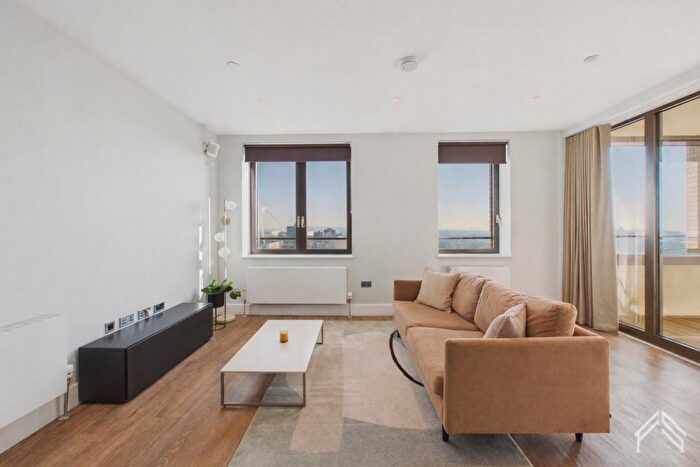 2 Bedroom Apartment To Rent In Park Lane, Wembley, HA9