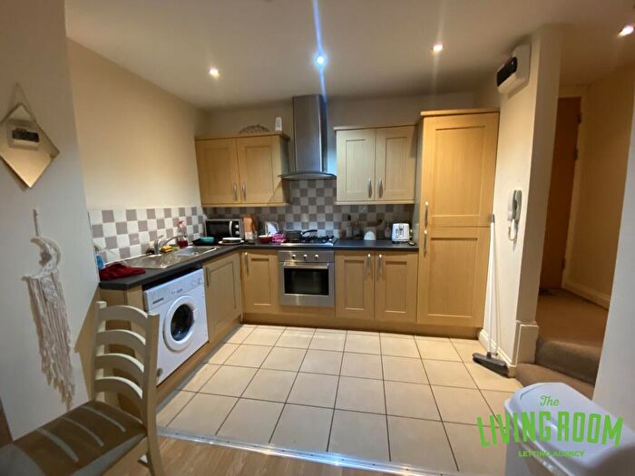 1 Bedroom Flat To Rent In Mundy Place, Cathays, CF24