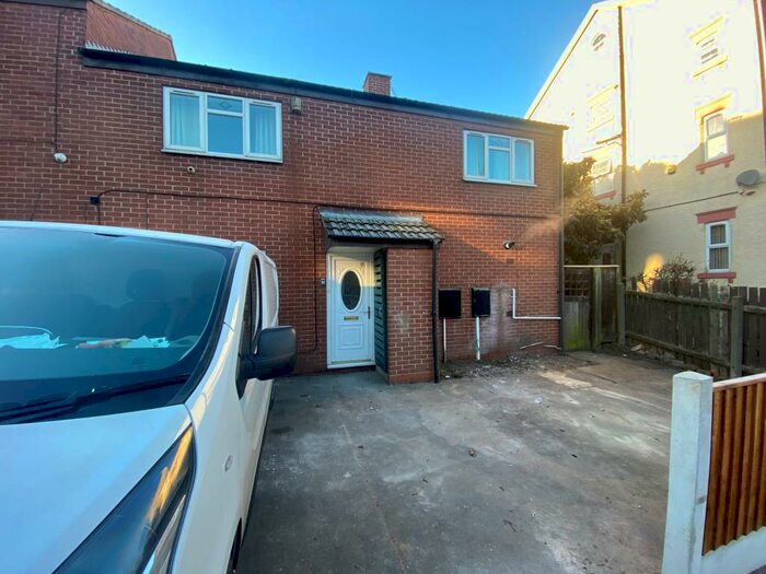 4 Bedroom House To Rent In Nottingham Road, Basford, NG7