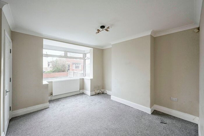 2 Bedroom Semi-Detached House For Sale In Dixon Crescent, Balby, Doncaster, DN4
