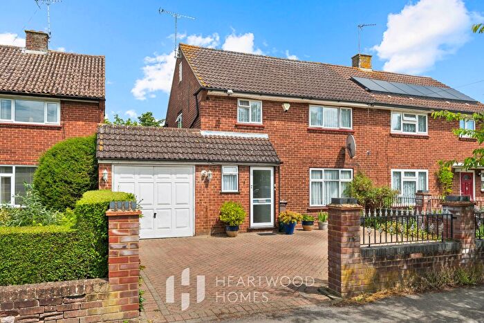 4 Bedroom Semi-Detached House For Sale In Manor Road, London Colney, St. Albans, AL2