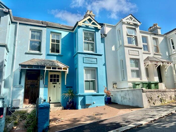 4 Bedroom Terraced House To Rent In Arwyn Place, Falmouth, TR11