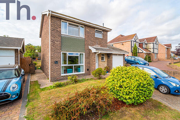 3 Bedroom Detached House For Sale In Shanklin, Isle Of Wight, PO37