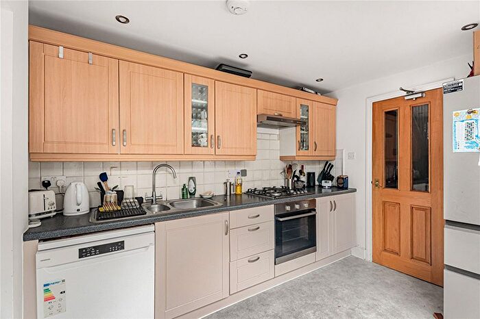 5 Bedroom Detached House To Rent In Magdalen Road, Oxford, OX4