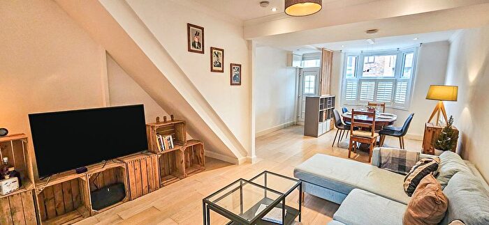 3 Bedroom Terraced House For Sale In Canning Town, London, London, E16