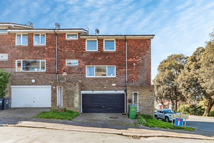 4 Bedroom End Of Terrace House For Sale In De Cham Road, St. Leonards-On-Sea, TN37